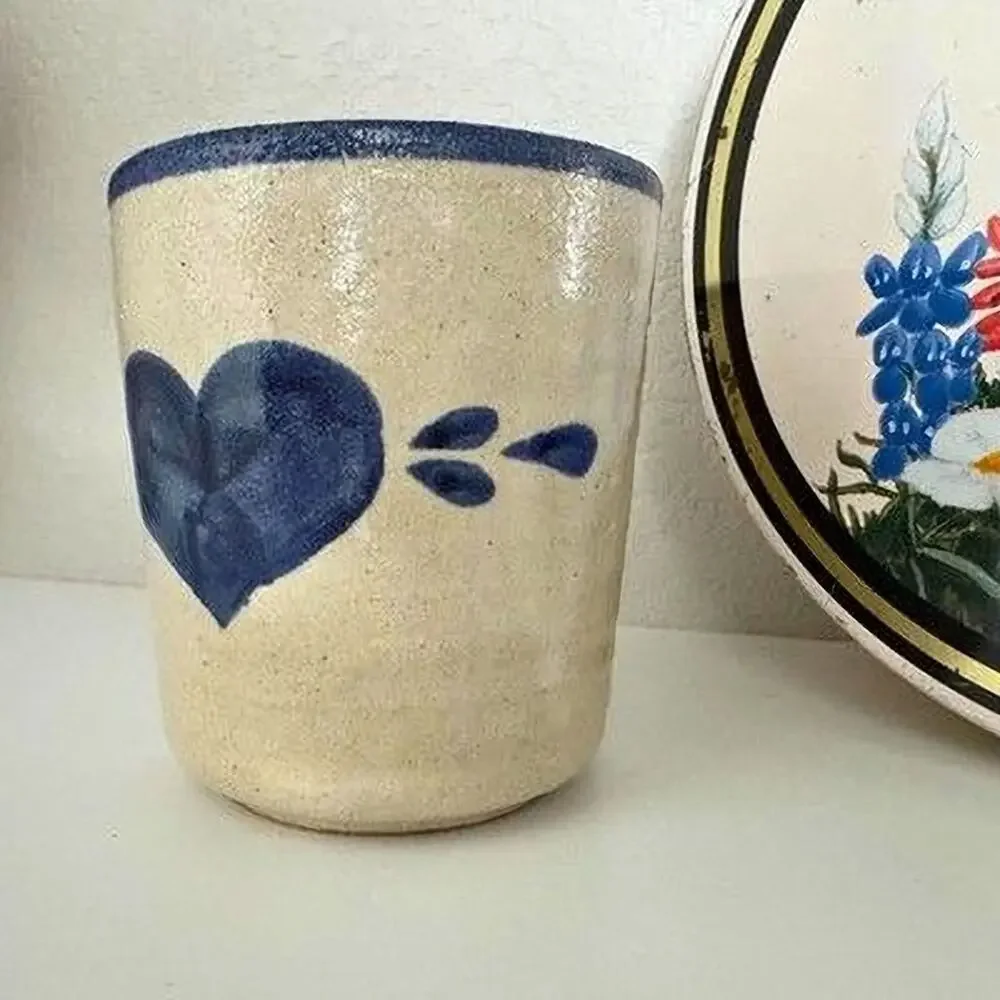 Vintage discover charm